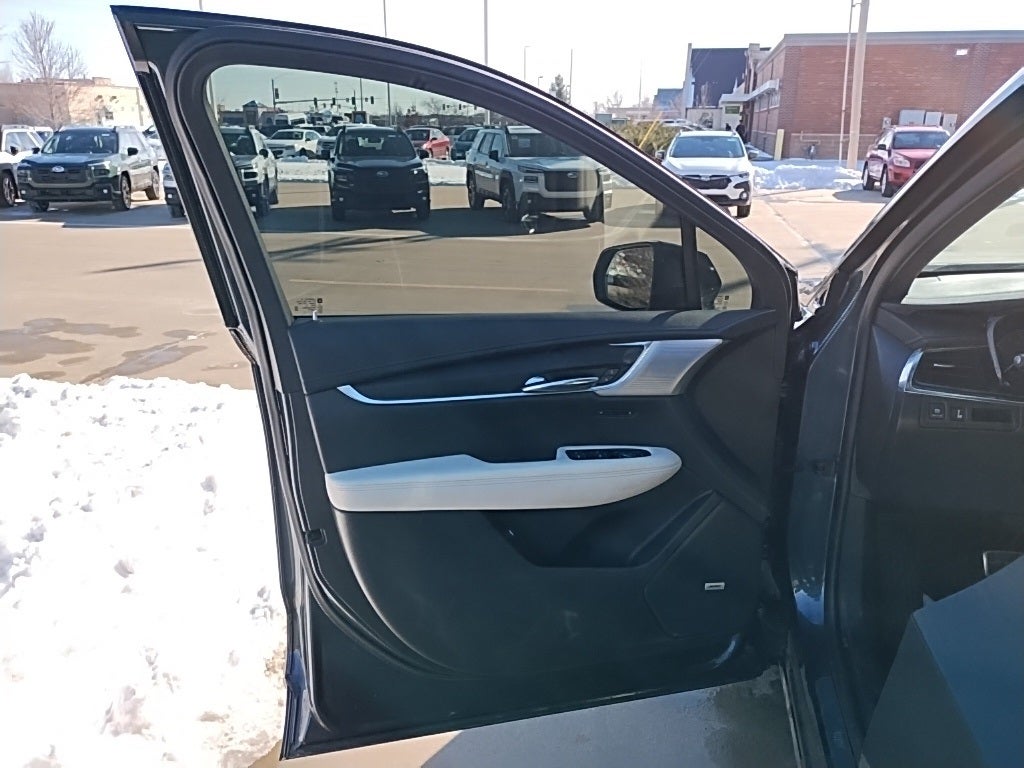 2020 Cadillac XT6 Premium Luxury