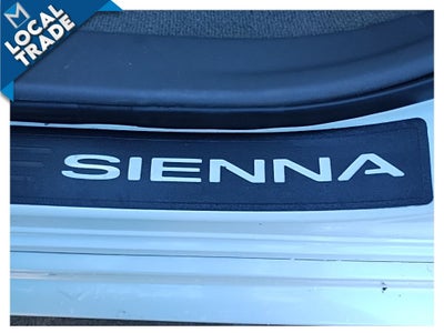 2013 Toyota Sienna AWD 7 Passenger