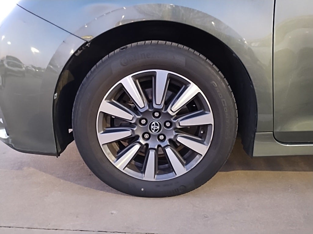 2018 Toyota Sienna Limited Premium 7 Passenger AWD