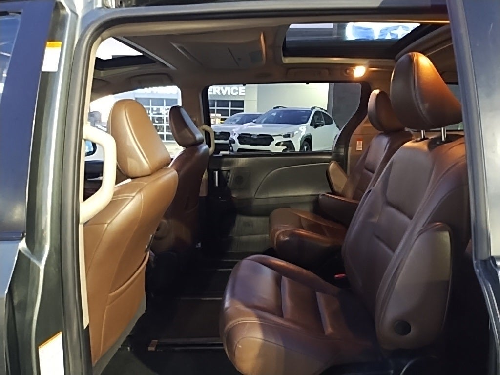 2018 Toyota Sienna Limited Premium 7 Passenger AWD