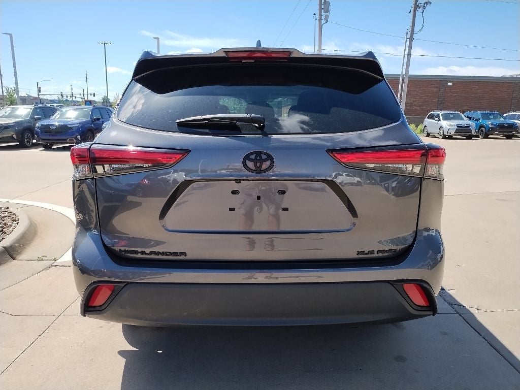 2022 Toyota Highlander XLE