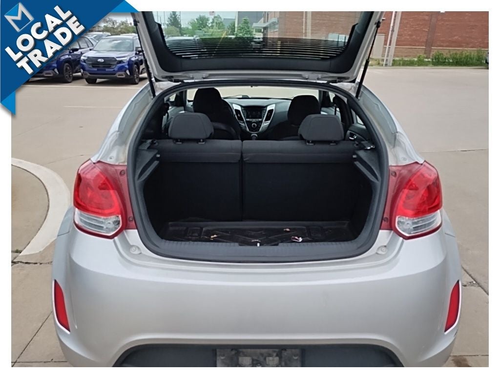 2012 Hyundai VELOSTER Base W/Black