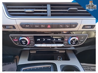 2019 Audi Q7 45 SE Premium Plus quattro