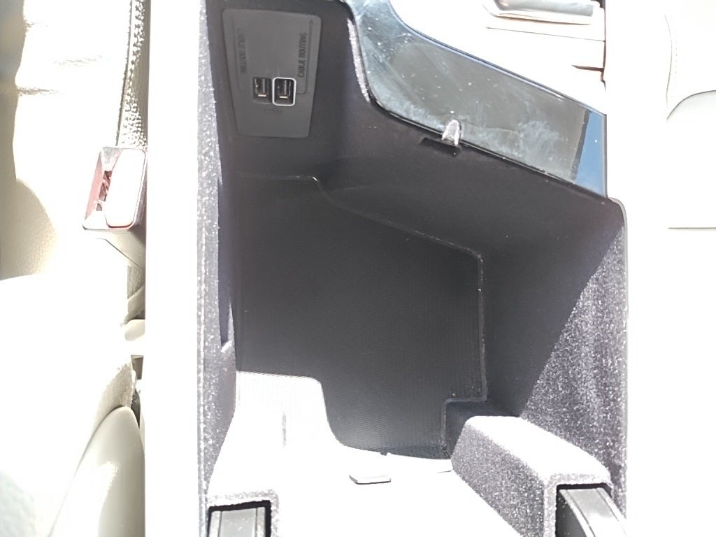 2022 Volvo XC90 T6 Momentum