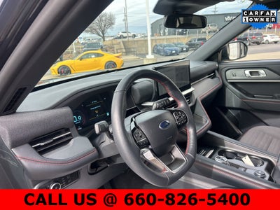2025 Ford Explorer ST-Line