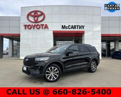 2025 Ford Explorer ST-Line