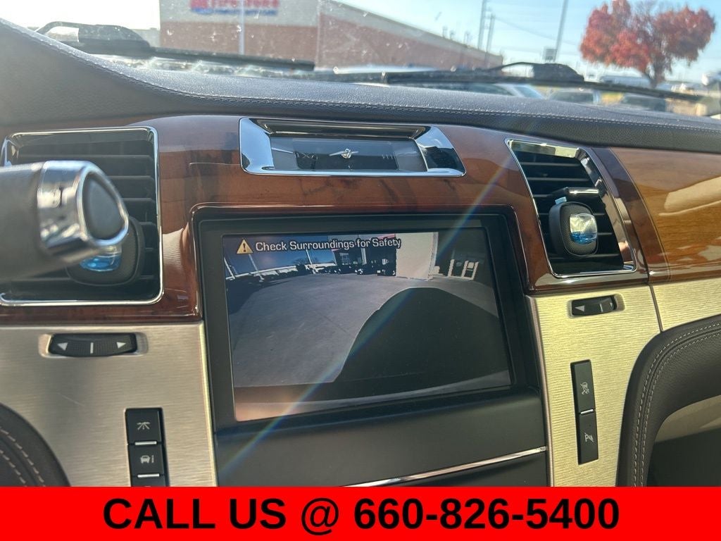 2011 Cadillac Escalade Platinum Edition