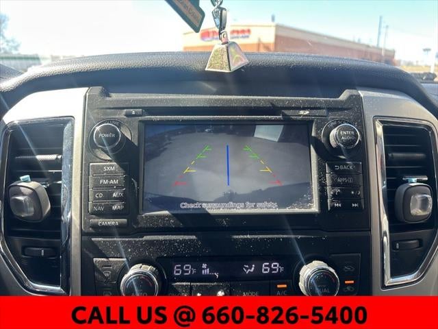 2017 Nissan Titan SV