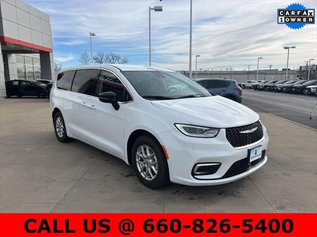 2024 Chrysler Pacifica Touring L