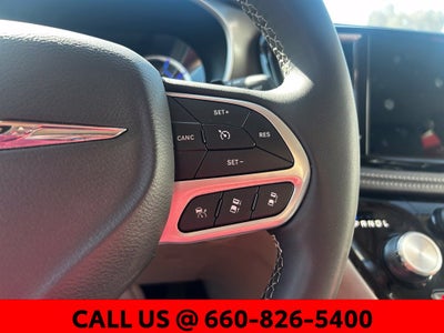 2023 Chrysler Pacifica Hybrid Touring L