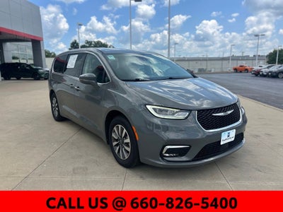 2022 Chrysler Pacifica Hybrid Touring L