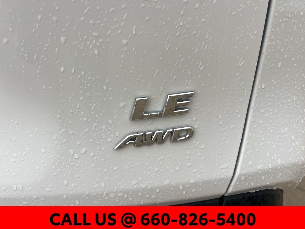 2024 Toyota RAV4 LE