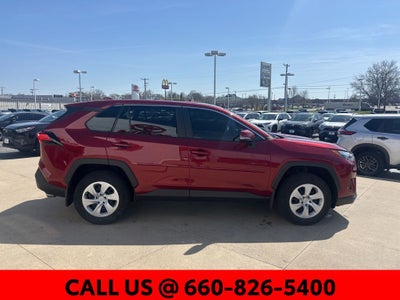 2024 Toyota RAV4 LE