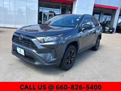2020 Toyota RAV4 LE