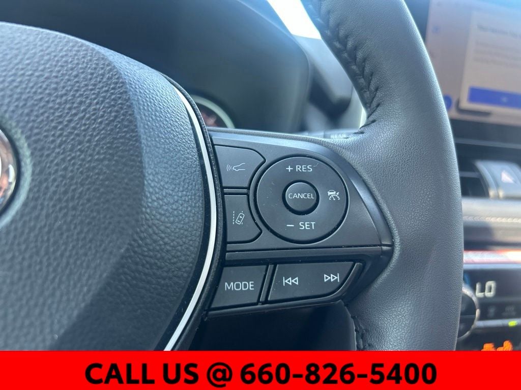 2025 Toyota RAV4 XLE