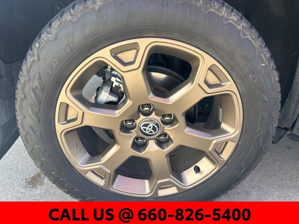 2025 Toyota RAV4 Hybrid Woodland Edition