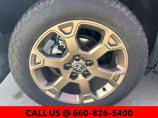 2025 Toyota RAV4 Hybrid Woodland Edition