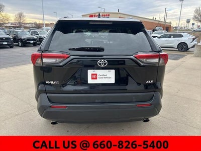 2025 Toyota RAV4 XLE