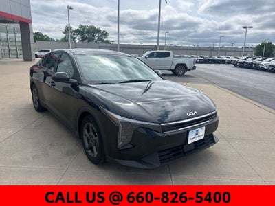 2025 Kia K4 LXS