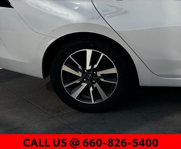 2023 Nissan Versa 1.6 SV