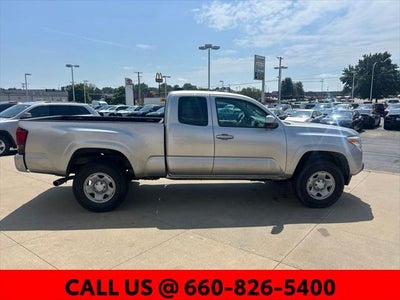 2022 Toyota Tacoma SR