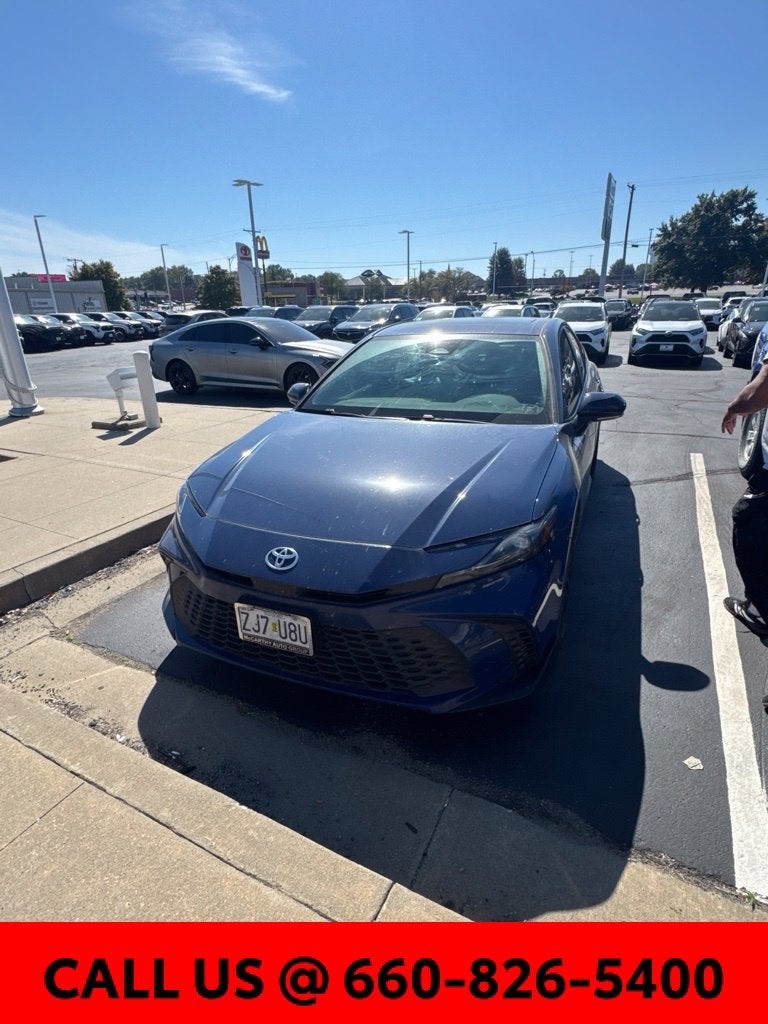 2026 Toyota Camry SE