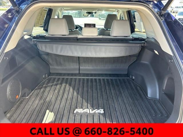 2022 Toyota RAV4 Hybrid XLE Premium