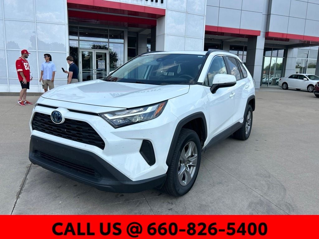 2022 Toyota RAV4 Hybrid XLE