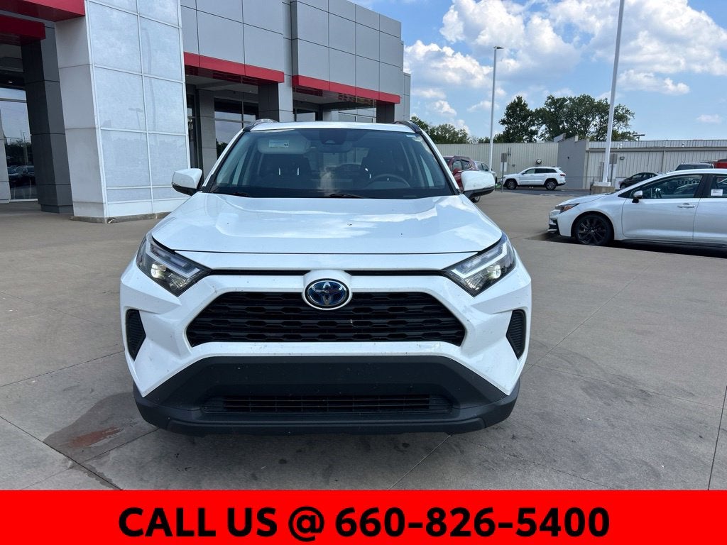2022 Toyota RAV4 Hybrid XLE