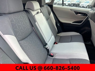 2022 Toyota RAV4 Hybrid XLE