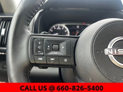 2025 Nissan Pathfinder SL