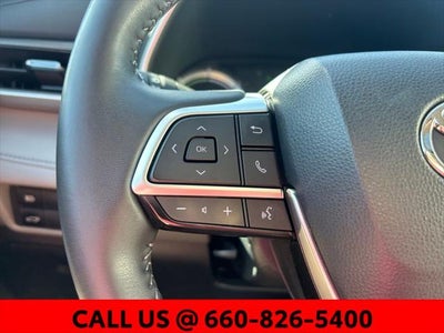 2022 Toyota Highlander Hybrid XLE