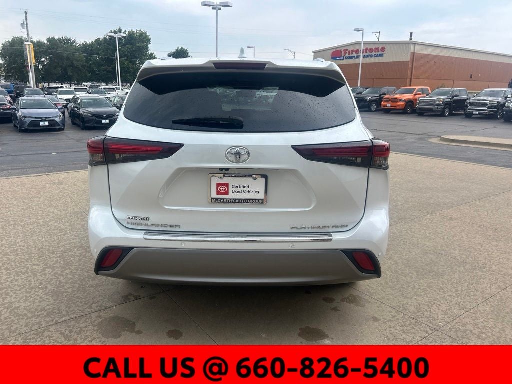 2024 Toyota Highlander Platinum