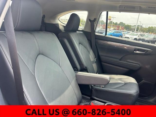 2024 Toyota Highlander Platinum