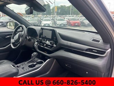 2025 Toyota Highlander XSE