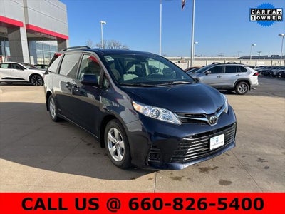 2018 Toyota Sienna LE 8 Passenger