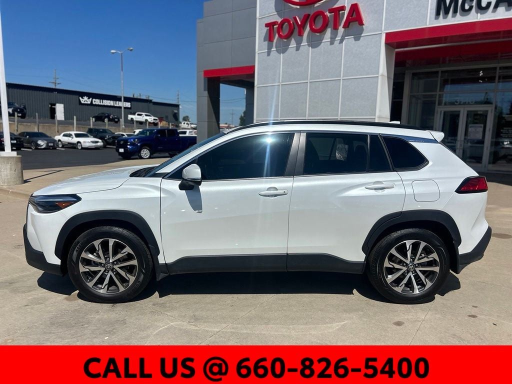 2022 Toyota Corolla Cross XLE