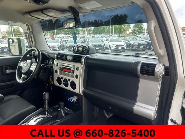 2013 Toyota FJ Cruiser Base