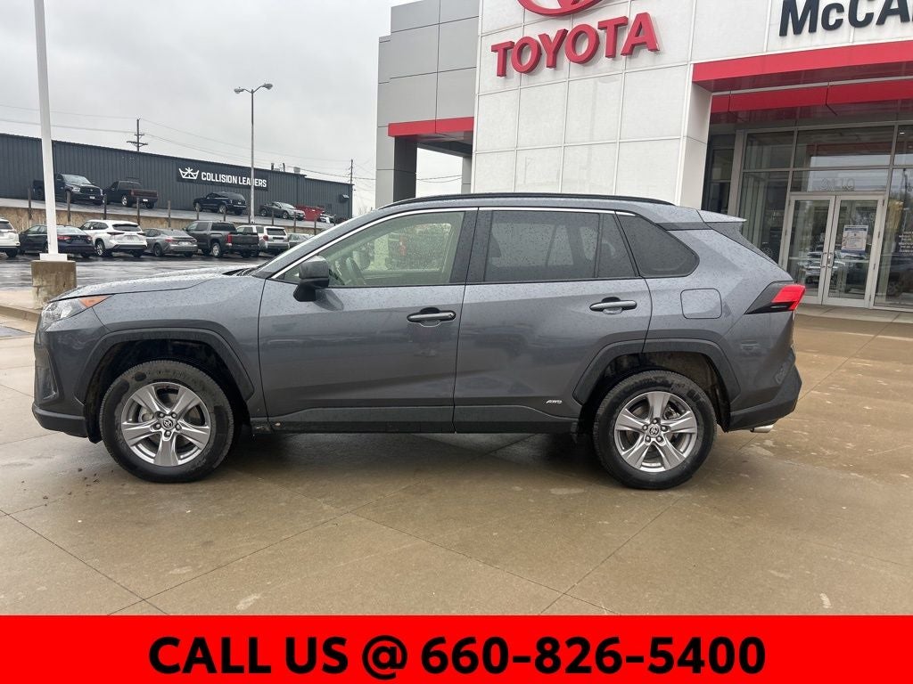 2022 Toyota RAV4 Hybrid LE