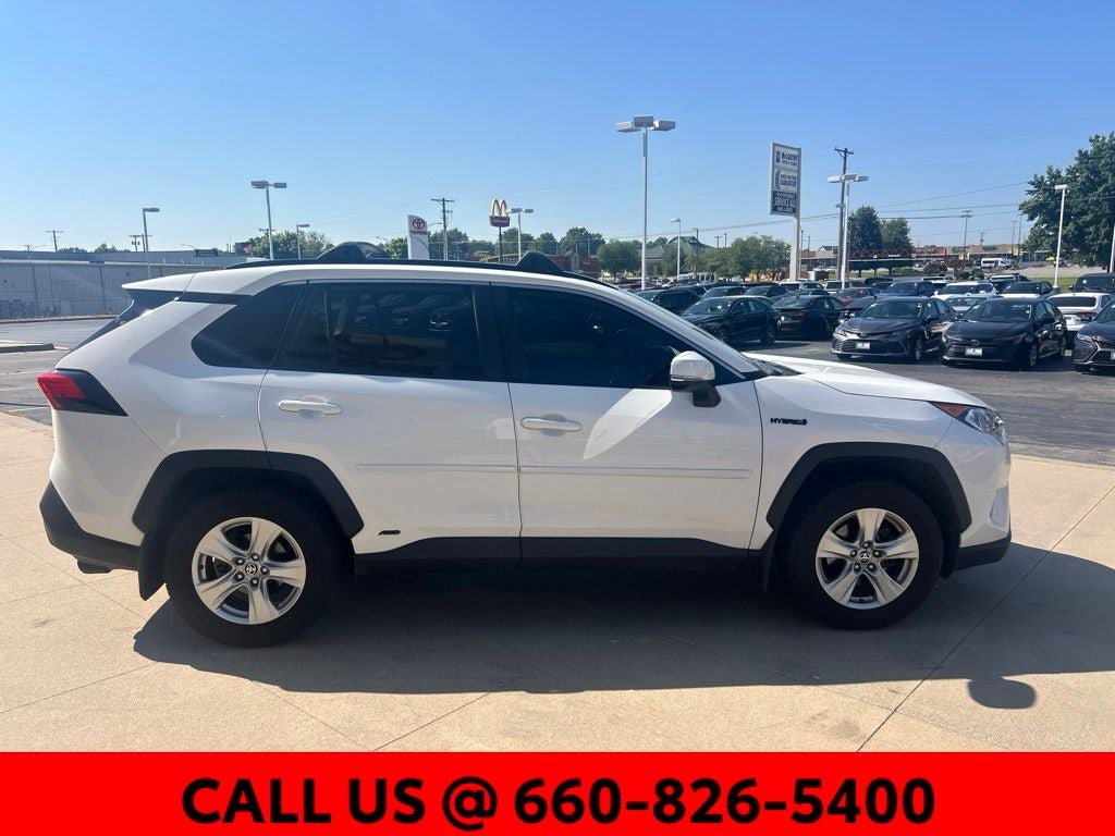 2021 Toyota RAV4 Hybrid XLE