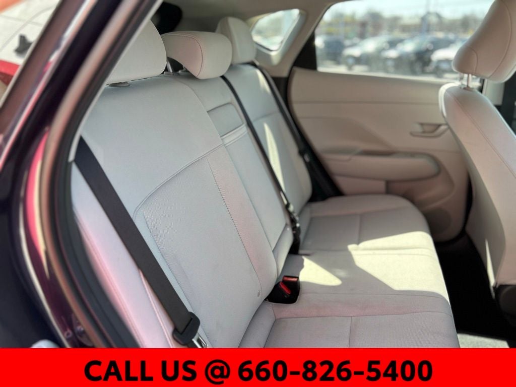 2025 Hyundai KONA SEL