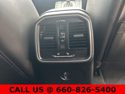 2020 Porsche Macan Base