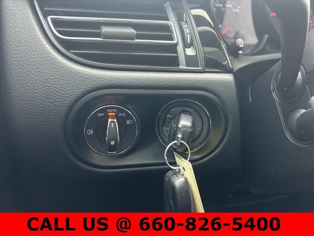 2020 Porsche Macan Base