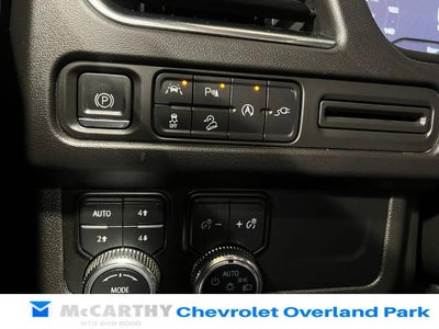 2022 GMC Yukon XL AT4