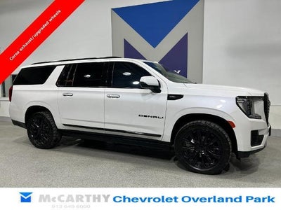 2022 GMC Yukon XL Denali