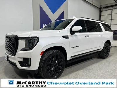 2022 GMC Yukon XL Denali