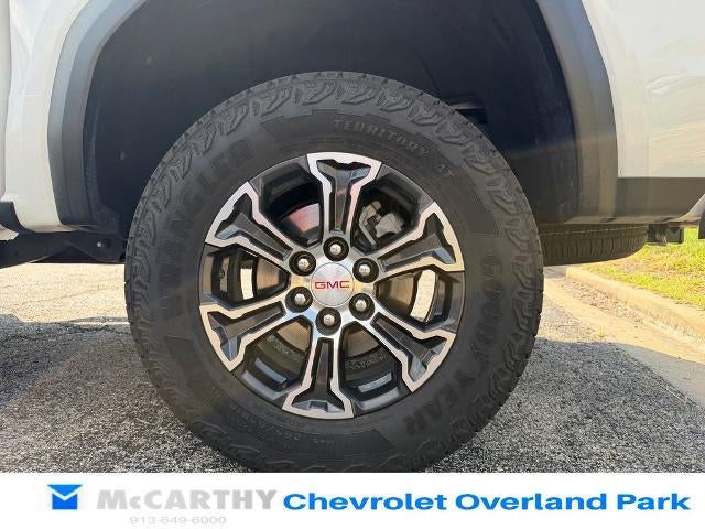 2023 GMC Canyon 4WD AT4