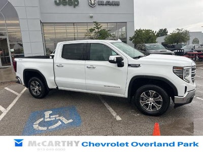 2024 GMC Sierra 1500 SLT