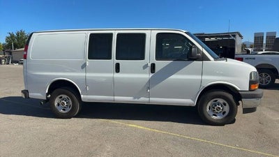 2024 GMC Savana Cargo 2500 Base