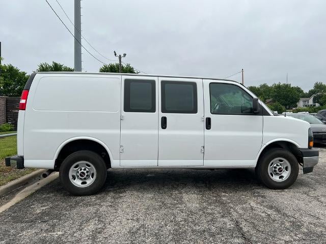 2024 GMC Savana Cargo 2500 Base